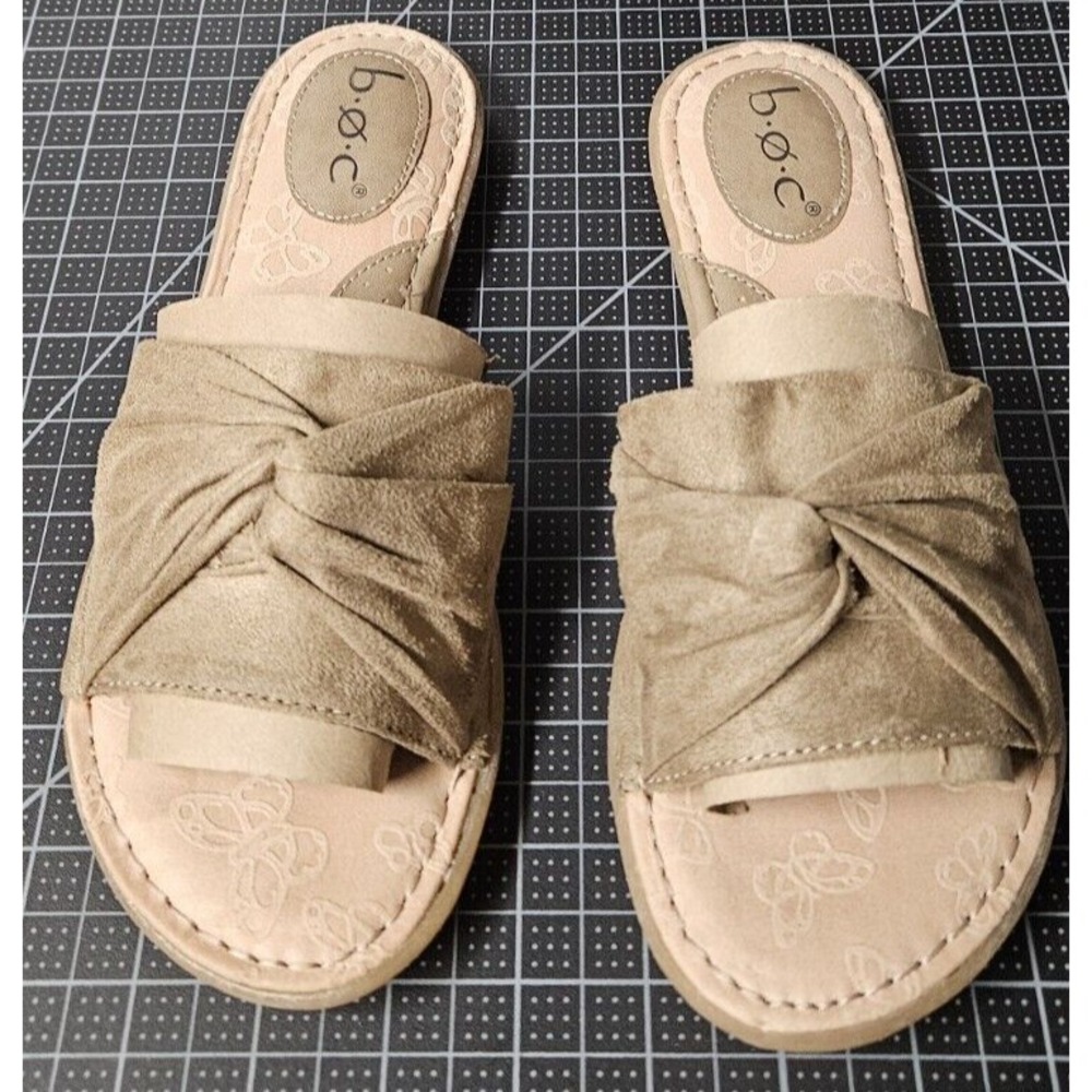 B.O.C. WOMEN Hayley Flat Slide sandals faux suede beige US7M